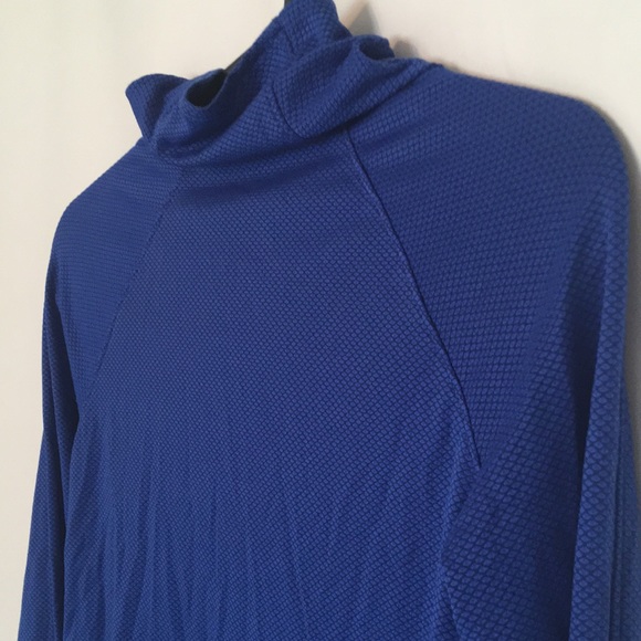 Oiselle XS long sleeve running shirt - Picture 6 of 9